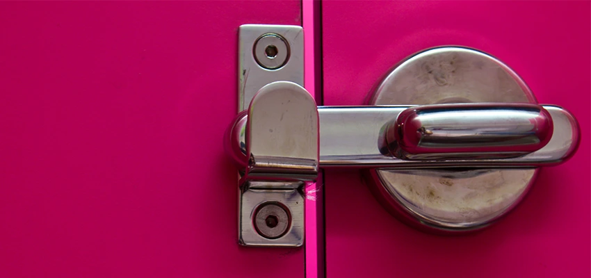 Childproof Gate Lock in Midway City, California