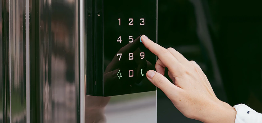 Keyless Door Entry System in Midway City, CA