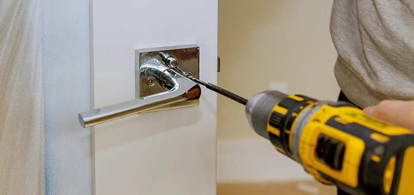 After-hours Locksmith  For Lock Troubleshooting in Midway City, California
